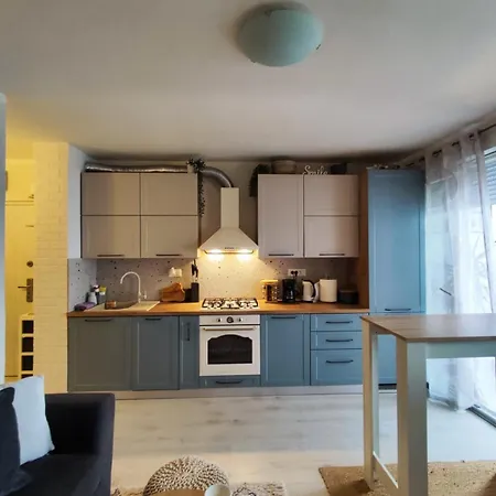 My Happy Place Apartment *